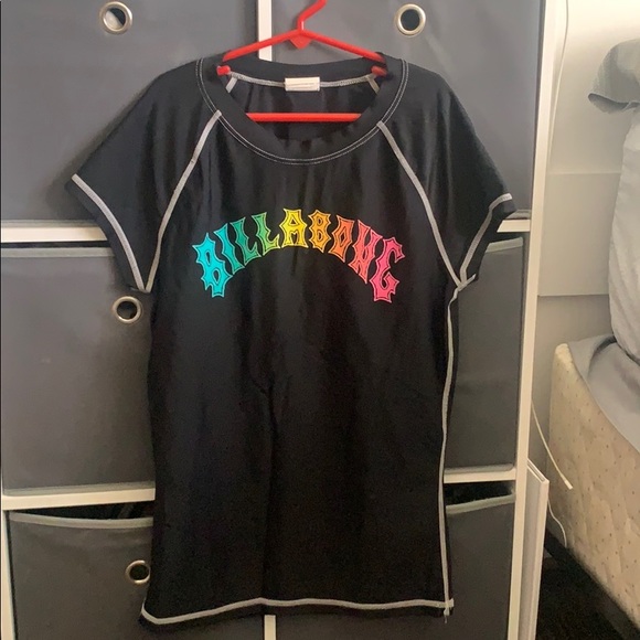 Billabong swim shirt - Picture 1 of 3